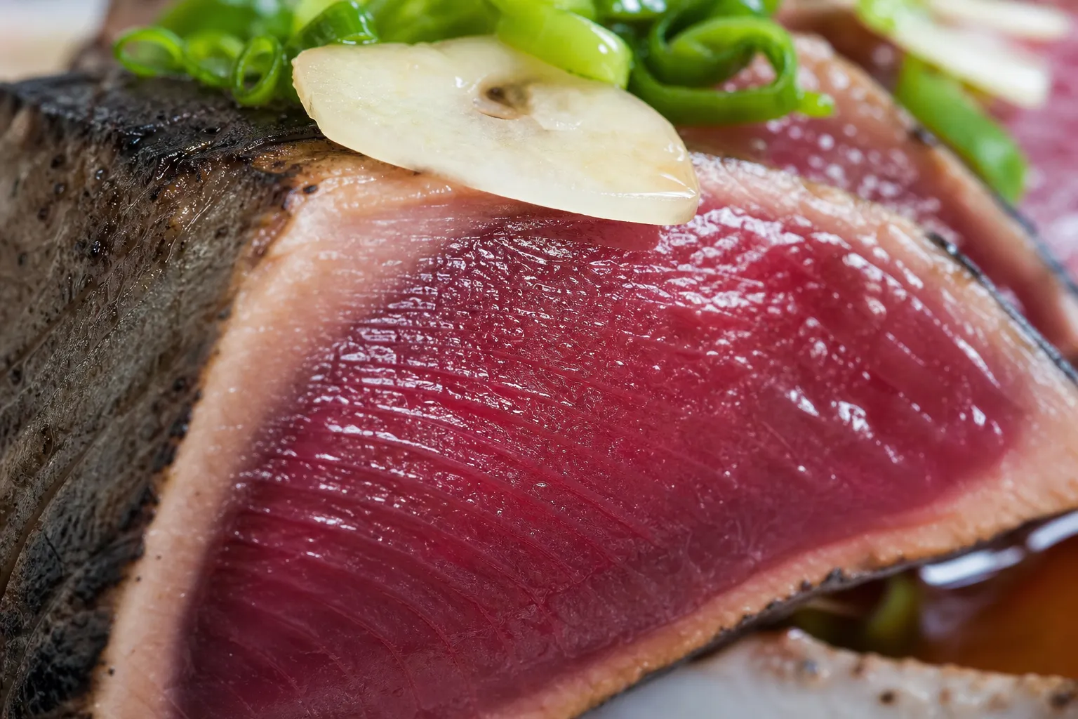 Close-up of Katsuo no Tataki