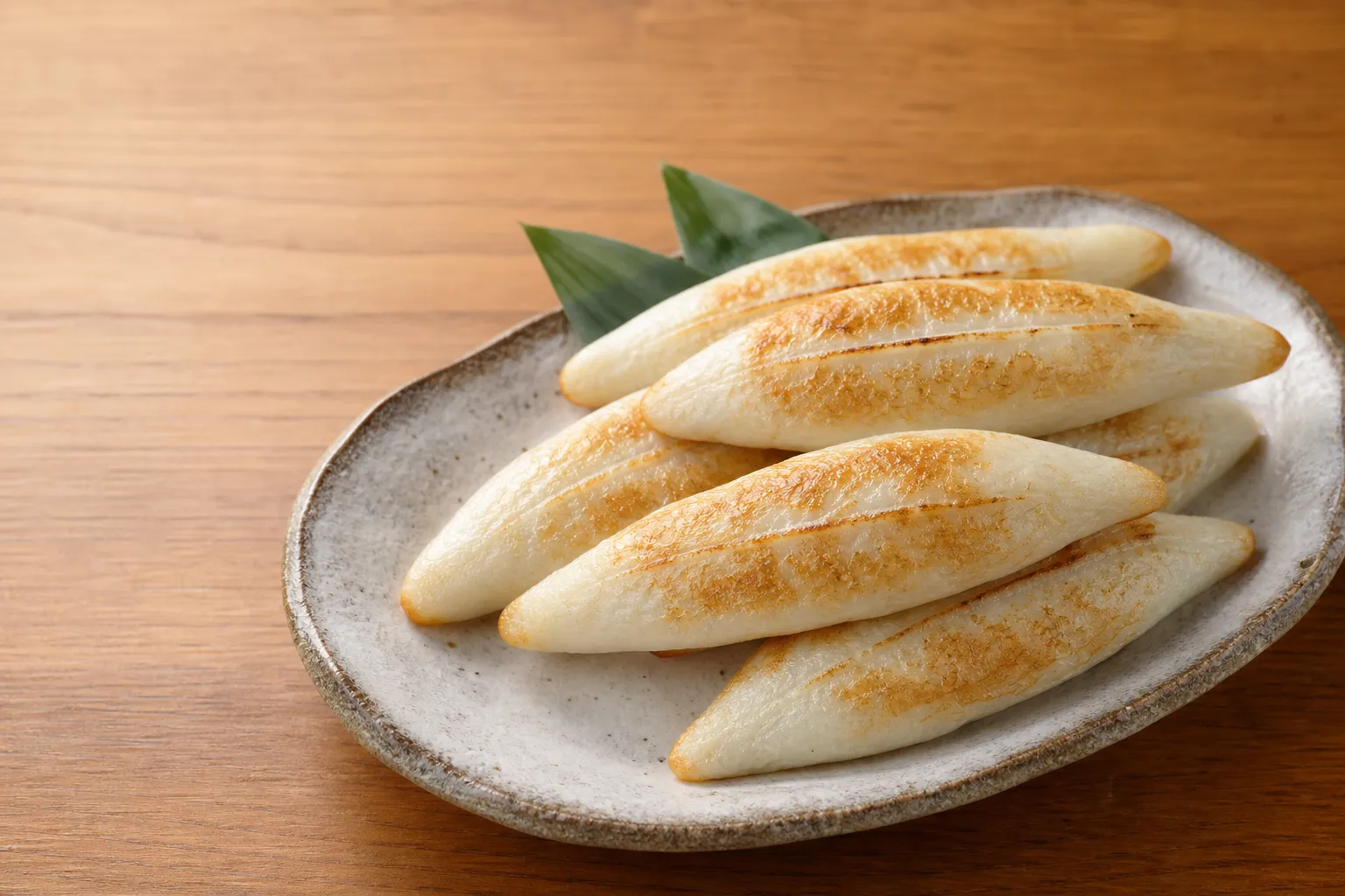Sasakamaboko (笹かまぼこ)